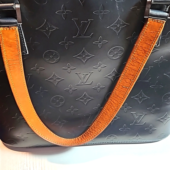 Authentic Louis Vuitton black noir matte monogram Stockton shoulder / tote bag - Picture 10 of 16